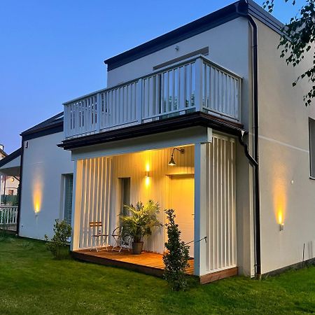Вилла Leo House Гдыня Экстерьер фото